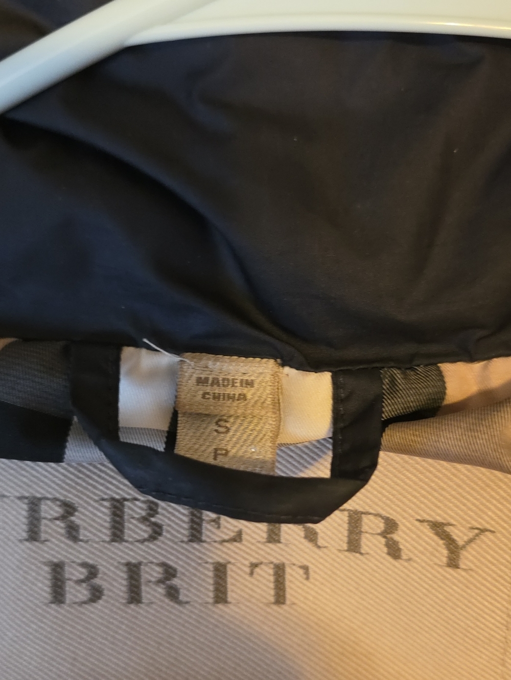 Burberry Brit Quilted Puffer Coat - Picture 9 of 16